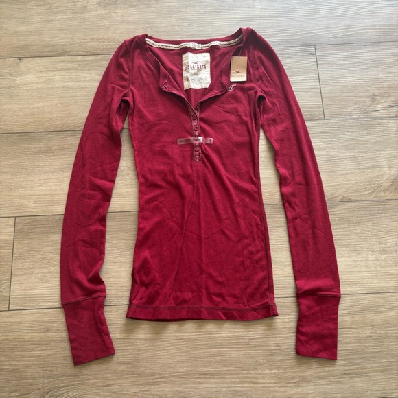 Hollister Womens S Henley Top Red Y2K Fitted Ribbed Grunge Elena Gilbert NWT - Picture 1 of 6